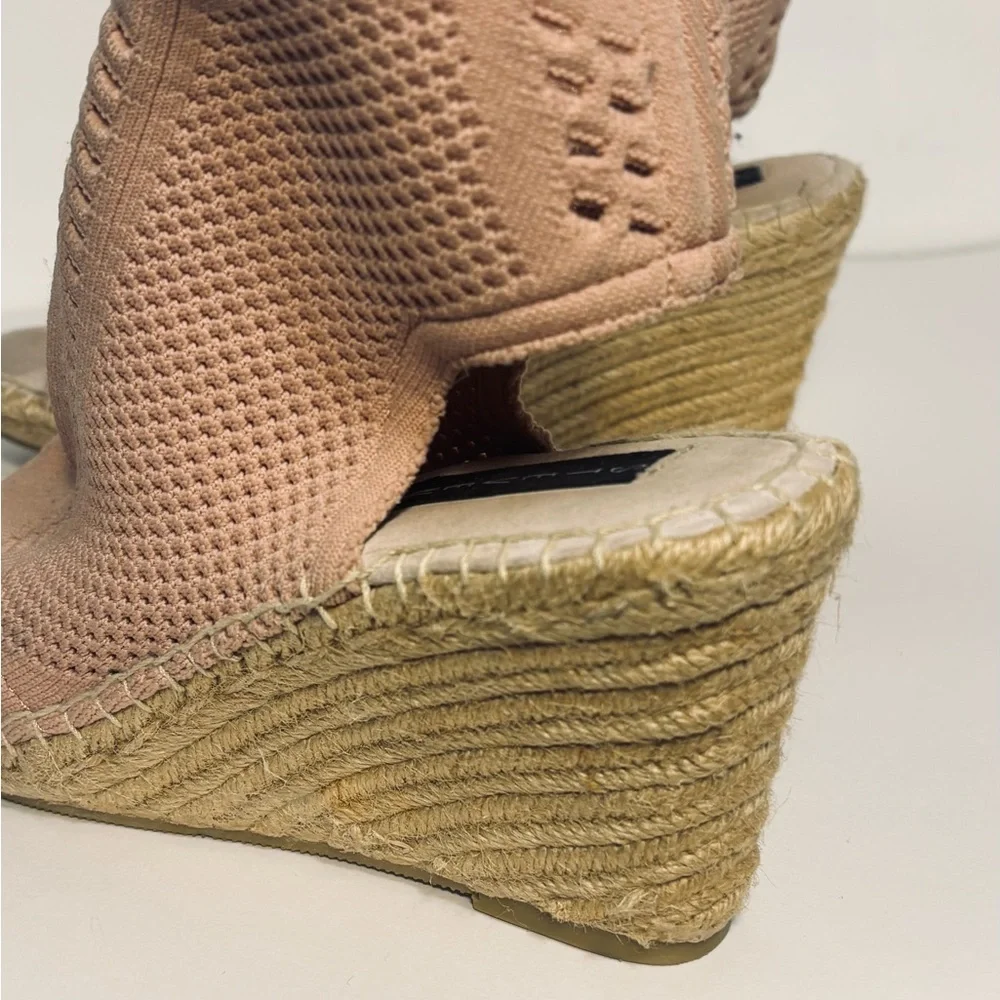 Steven by Steve Madden Loca Knit Pink Espadrille Wedge Size 9.5